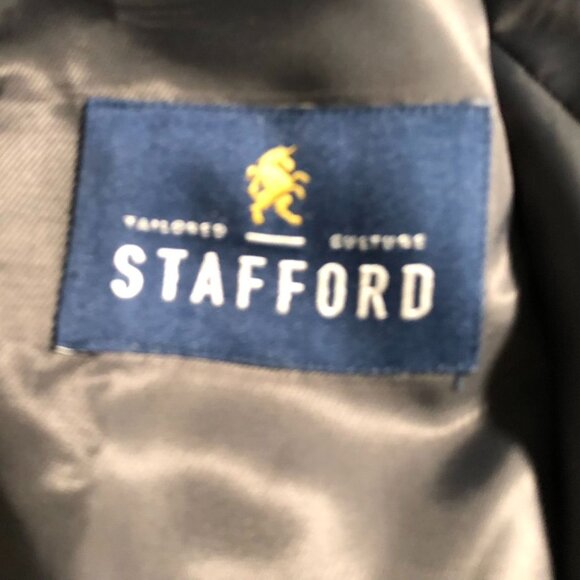 Stafford Men's Blazer Jacket 50R Gray Classic Fit Travel Stretch Double Button - Picture 3 of 16